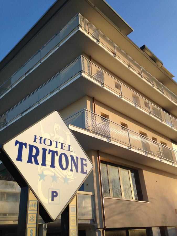 Hotel Tritone Rimini Extérieur photo